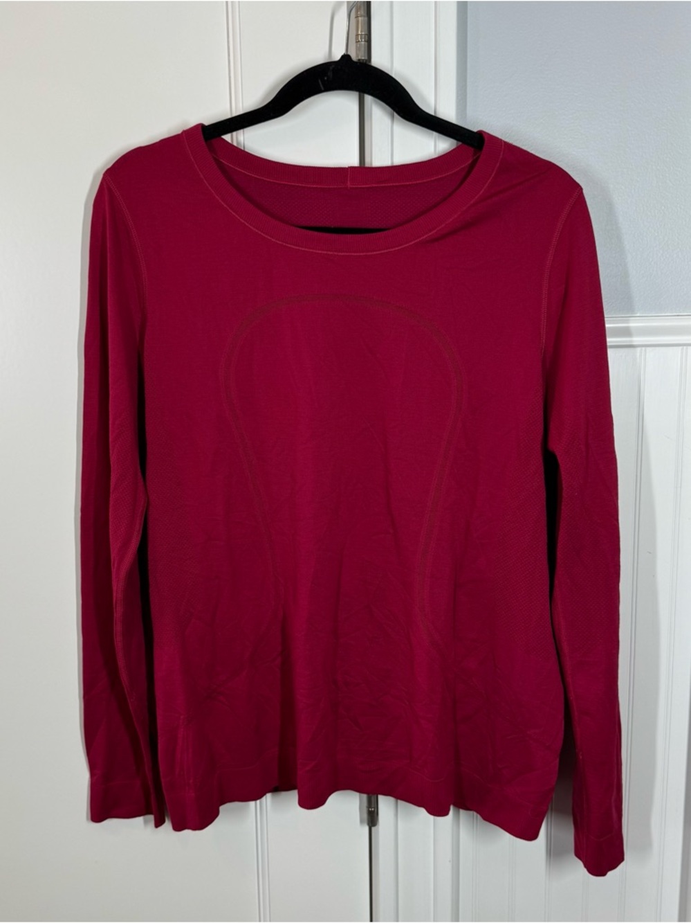 Lululemon red swiftly long sleeve size 10 athleisure‎ gym workout casual